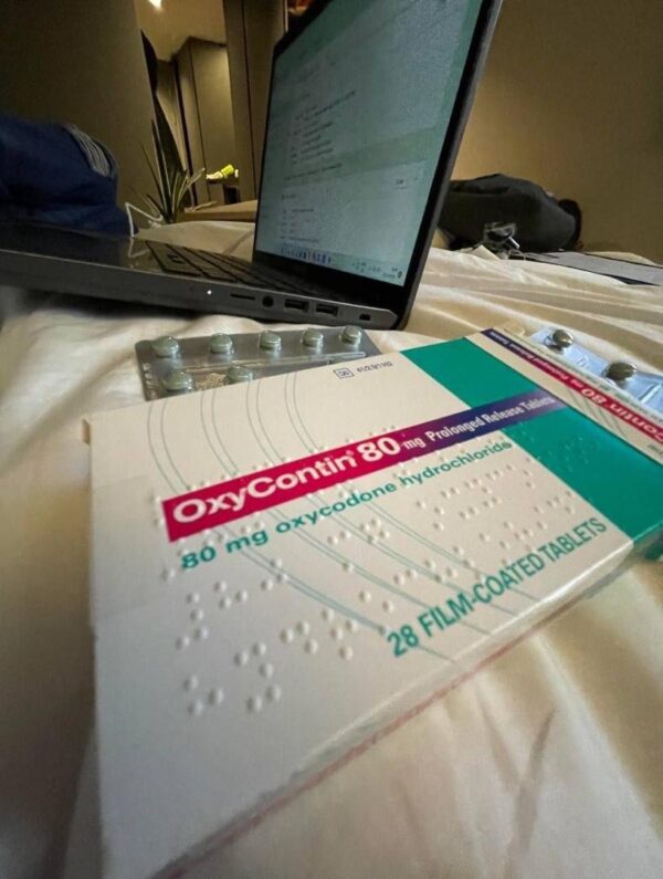 buy-oxy80-in-hamburg-1.jpeg OxyContin 80 mg